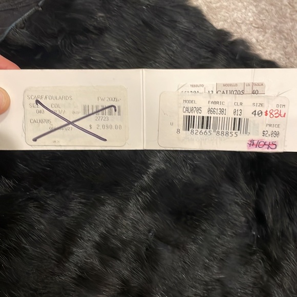 NWT Valentino Fur Shawl - Picture 6 of 6